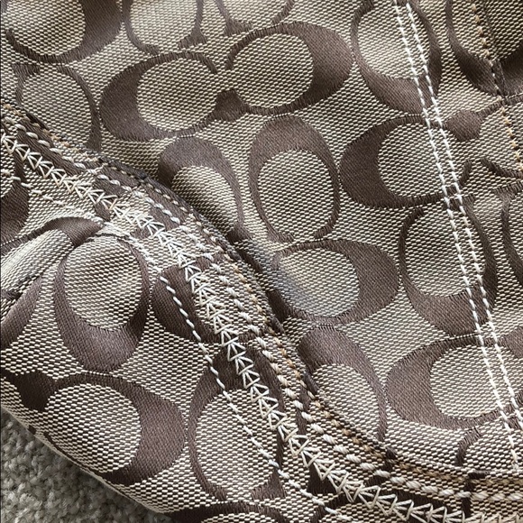 Brown/Tan Coach Large Logo Hobo - Picture 6 of 8